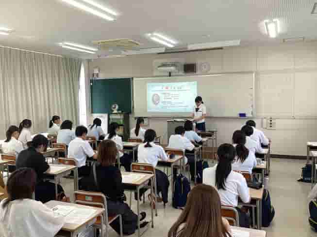 教員養成プロジェクト報告「学校説明会での模擬授業」