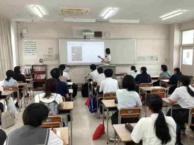 教員養成プロジェクト報告「学校説明会での模擬授業」