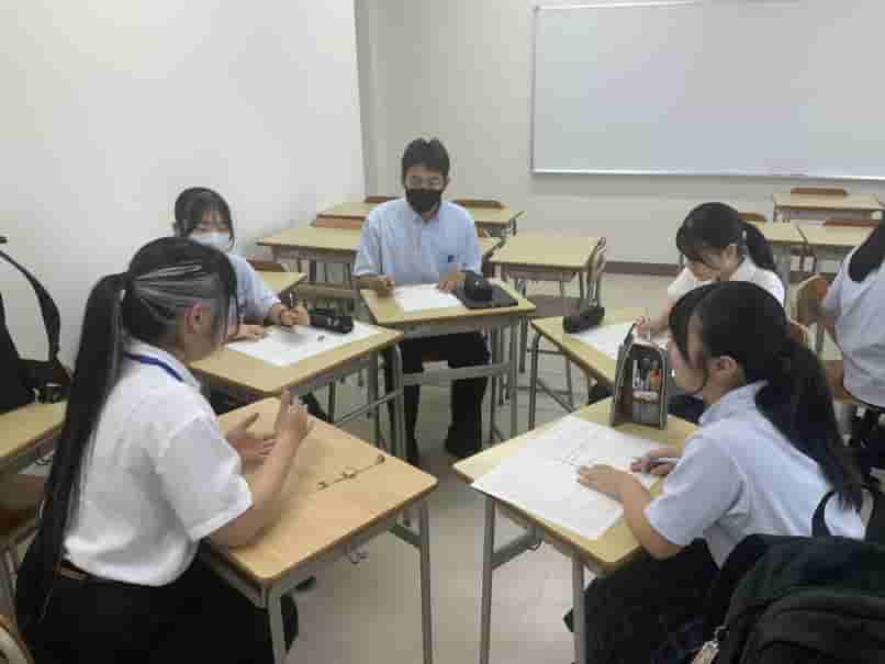 教員養成プロジェクト「第５回：卒業生との交流会」